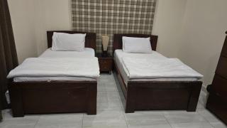 Two bedroom furnished apartment in Main Shahrah e Faisal Karachi - Karachi - 4