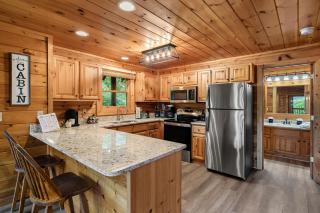 Above the Pines - Pigeon Forge - 2