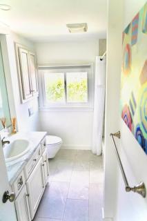 Charming Beach Cottage - Westbrook - 5