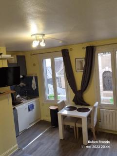 Charmant studio à 2 mn à pied de la gare de Rouen - Rouen - 8