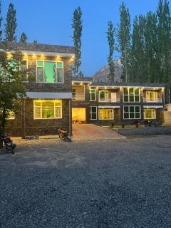 Skardu view point hotel and huts - Skardu - 4