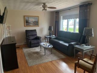 Long Beach Lookout Vacation Rental - Twillingate - 7