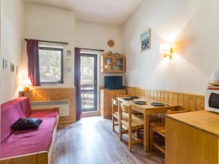 Studio mezzanine 35m², 6 pers, proche pistes et commerces, balcon, ascenseur, casier à skis - FR-1-275-143 - La Rosière - 0