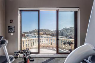 Best Location in Cabo Marina Private Rooftop Sleeps 8 - Cabo San Lucas - 5