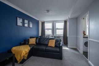 2 bedroom Apartment in Bournemouth town centre, 5 minutes walk to the beach, sleeps up to 6 with Free Parking - Bournemouth - 6