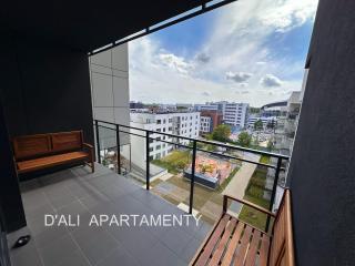 Komfortowy apartament D'ALI w doskonalej lokalizacji z trzema sypialniami i trzema lazienkami oraz dwoma miejscami parkingowymi - Poznań - 7