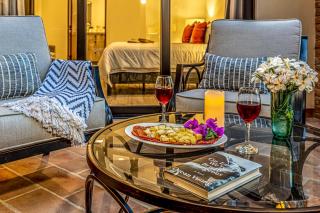 Deluxe Ground Floor 3 BR Sleeps 8 with Resort Amenities - Cabo San Lucas - 4