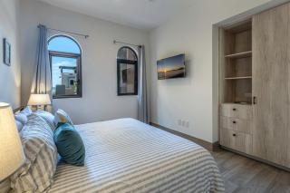 Deluxe Ground Floor 3 BR Sleeps 8 with Resort Amenities - Cabo San Lucas - 3