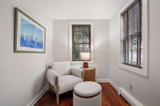 Rare Private Deck Dog Friendly Walk to Harbor - 6