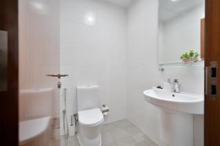 Spacious 1BR near Dubai Mall - 1