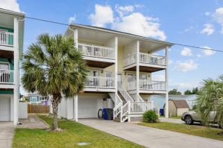 Paradise Palms. Palm trees, a salty breeze, and balconies - Carolina Beach - 1