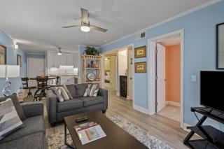 The Sea Spot. Pup friendly, a Pool, and the Ocean - Carolina Beach - 6