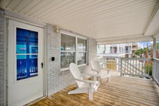Sand Dollar Suites. Suite 3. A short stroll from our sandy shores - Carolina Beach - 4