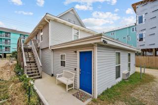Sand Dollar Suites. Suite 6. A short stroll from our sandy shores - Carolina Beach - 5