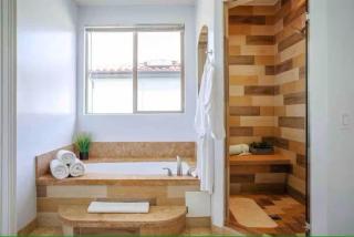 Relax and Recharge in this 4BR Zen Retreat - LI - UC - Los Angeles - 5