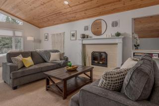 3 Bedroom Home sleeps 12 - 0