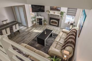Charming Luxe Home Sleeps 4 - 7