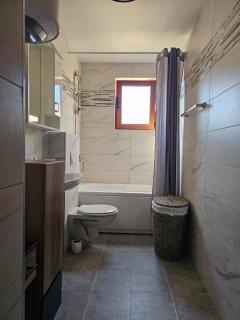 Adria Montenegro Apartment - Tušupi - 9