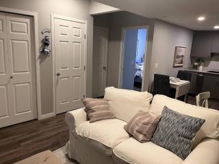 stylish 5-Star Suite 1BD 1 Bath Le Reve Beaumont - 8