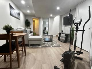 Eli's Place - Calgary - 3
