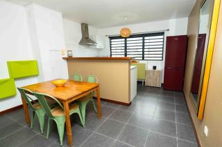 Hibiscus Standing- Appartement Cosy- 2 chambres Climatisées- Cuisine équipée- WIFI-Terrasse - Cayenne - 6