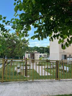 Apartamento com Ar condicionado e Garagem - Camaçari - 0