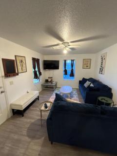 The Florida Porch - Dade City - 0