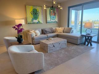 NEW Luxury Condo in Cabo San Lucas with Pool & Firetable - Cabo San Lucas - 0