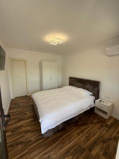 Casă de vacanță - Ocniţa - 1