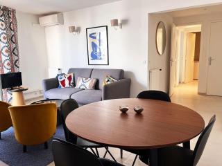Charming two bedroom apartment with balcony in Antibes - 5