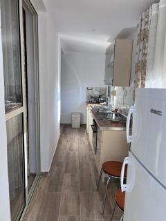 Top Floor Apartment - Velipojë - 5