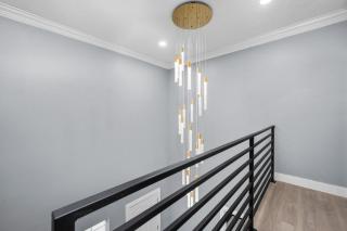 Galleria Saltwater POOL -Sleeps 20 - Houston - 5