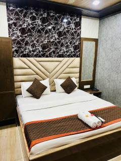 Rooms for Family - by Hotel RAJ - Haridwār - 7