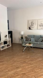 Exceptional Loft FREE Parking and WIFI - 7