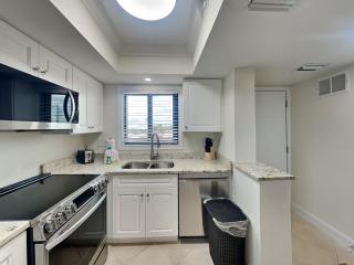 Seaside 208 - Fort Myers Beach - 2