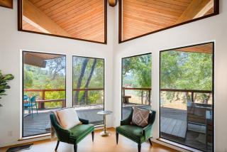 BottleRock Farm 80acre Resort with Alpacas, Lake, Hot Tub - Kelseyville - 1
