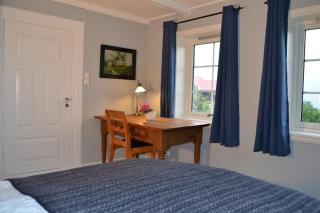 Charming farmhouse with jacuzzi and patio - Stryn - 8