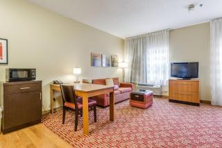 TownePlace Suites by Marriott Dallas Bedford - Bedford - 3