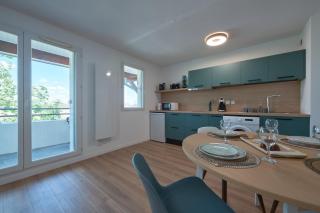 Appartement, terrasse, piscine, Netflix et Wi-Fi - 4