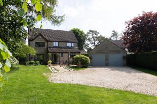 Stylish detached home near Bath with a large garden - Moffat - 9