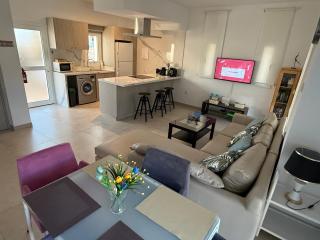 Villa Diana - 200 meters from Kapparis, Fireman's Beach - Paralimni - 6