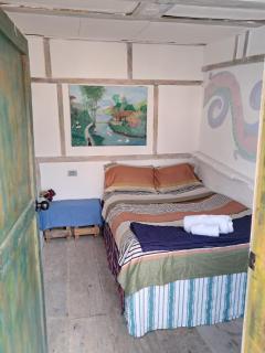 Kamazoztz Hostel and Travel - Antigua Guatemala - 5