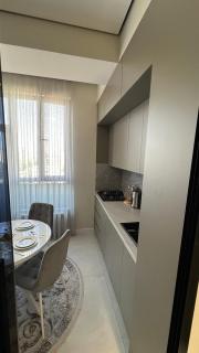 Apartment for single or couple - - 4