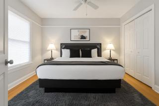 Roomy 3BR Apartment near Beach - Lunt 33-2N - Chicago - 6