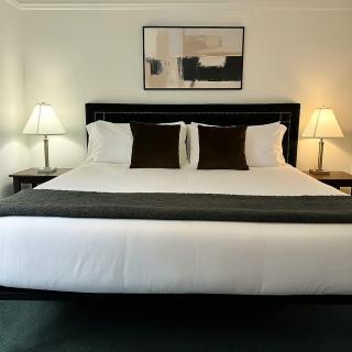 Roomy 3BR Apartment near Beach - Lunt 33-2N - Chicago - 5
