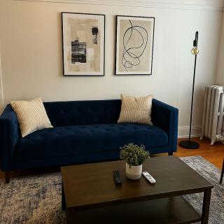 Roomy 3BR Apartment near Beach - Lunt 33-2N - Chicago - 4