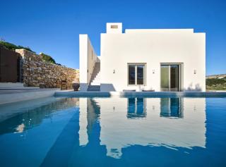 Pezoules House - Lefkes - 9