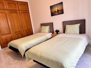 Beachfront Sea View 2BR Apartment in a prime location - 2