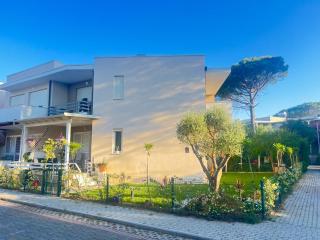 DEJA BLUE Beach House Bay of Lalzi Durres Gjiri Lalzit - 8