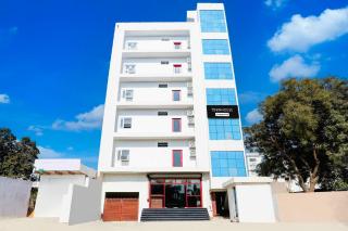 Super Townhouse Pahadiya - 0